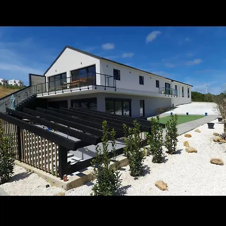 Principal House 7 Δωμάτια σε οικογενειακή κατοικία Santo Isidoro